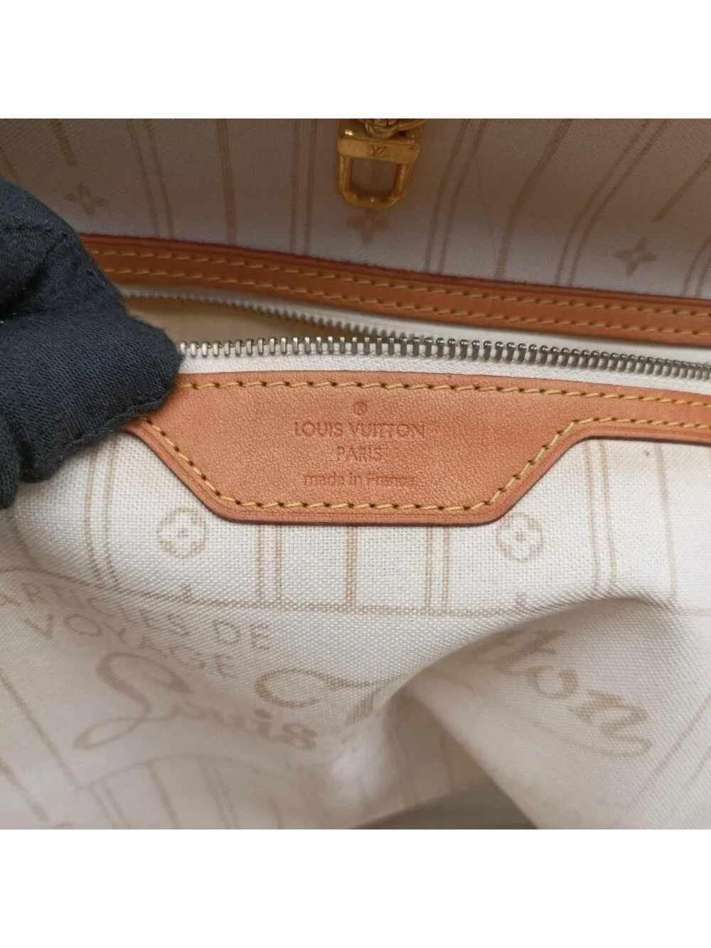 Louis Vuitton Neverfull MM Azur Damier Canvas